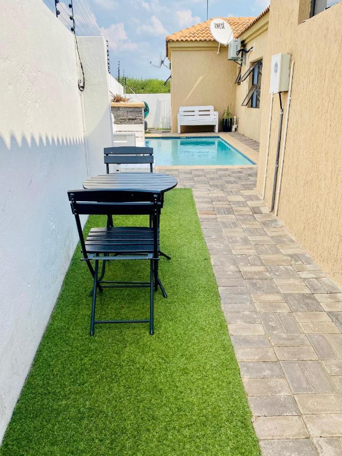 Infinity Bnb Gaborone Eksteriør billede